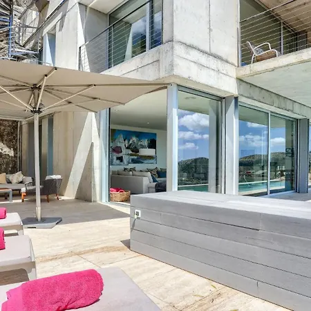 Villa Rock
